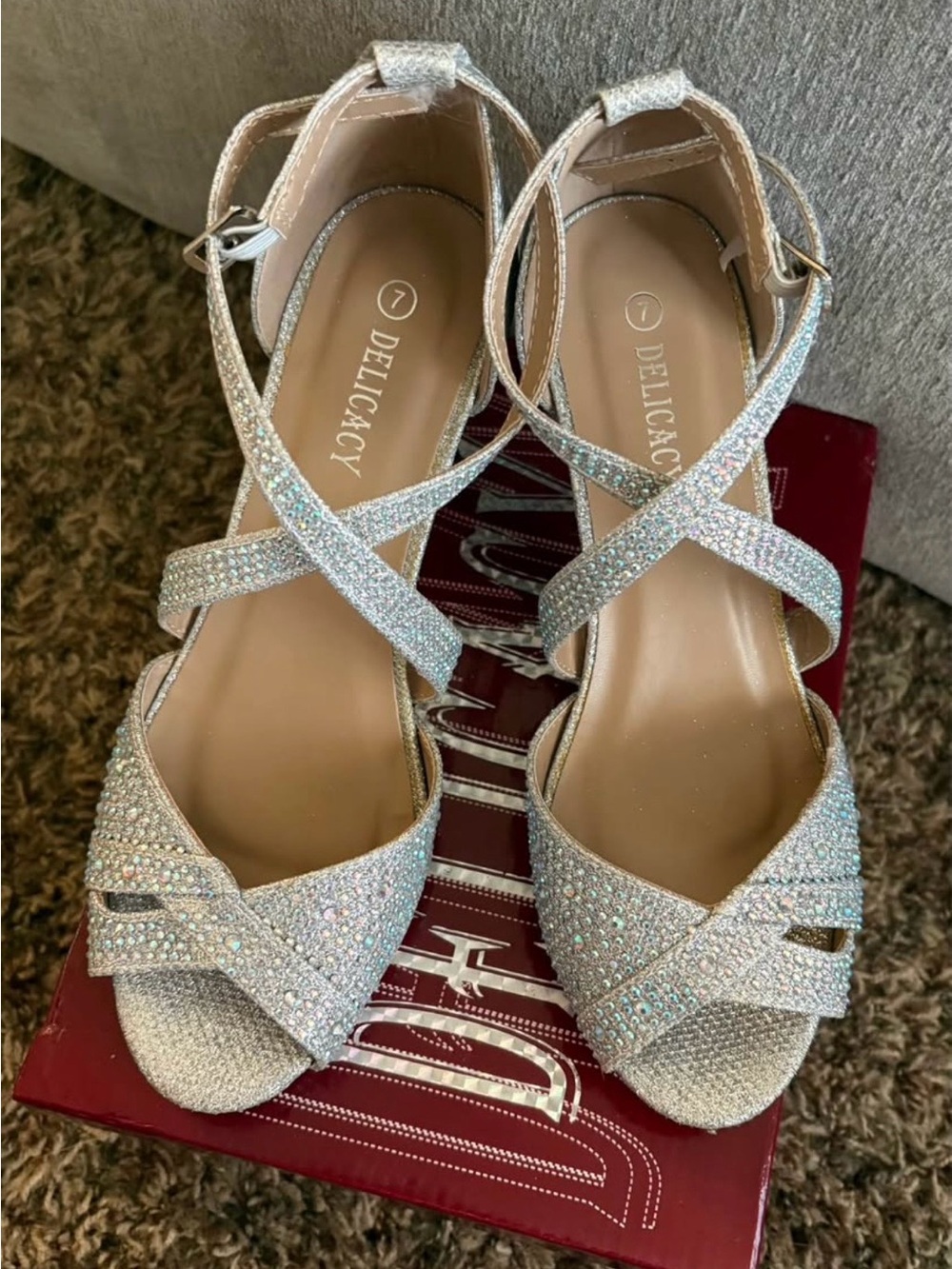 Delicacy Silver Sparkle Holographic Pump Heels Open Toe Cross Strap Size 7